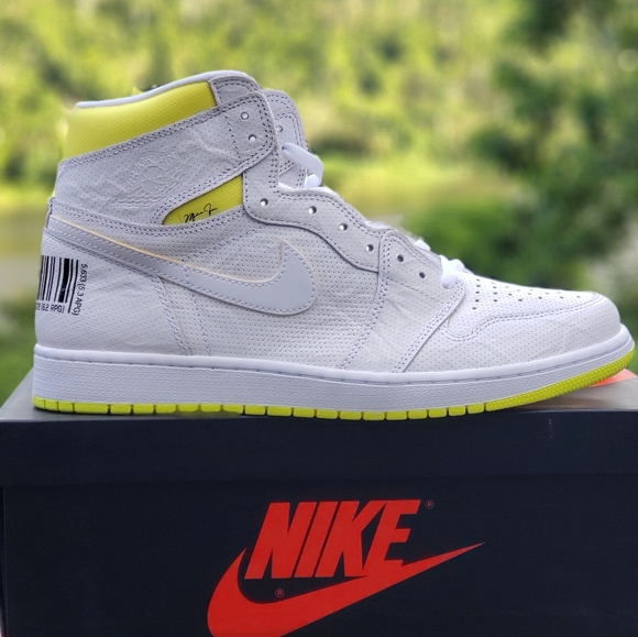 first class flight retro 1